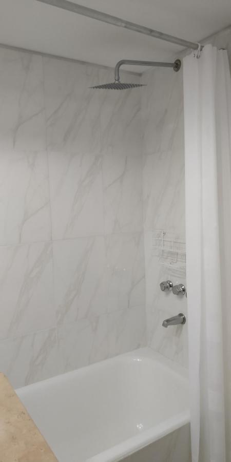 Departamento En Apart Hotel, Excelente Ubicacion En Microcentro บัวโนสไอเรส ภายนอก รูปภาพ